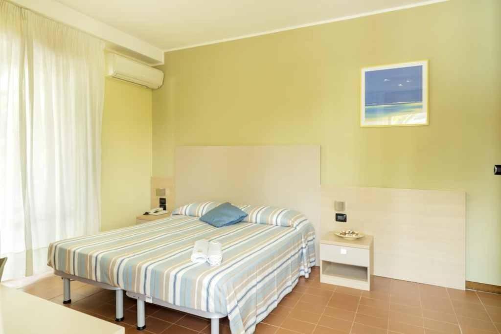 Hotel Blumen San Benedetto del Tronto Kültér fotó