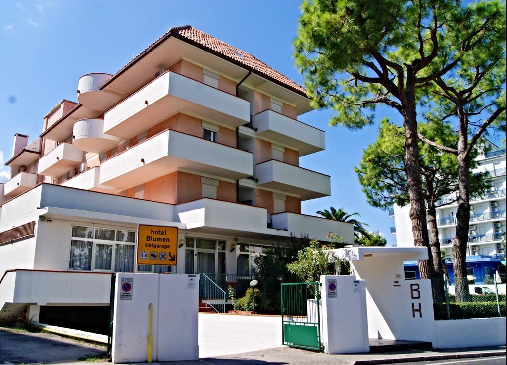 Hotel Blumen San Benedetto del Tronto Kültér fotó