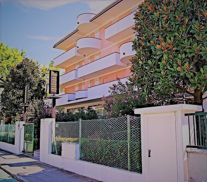 Hotel Blumen San Benedetto del Tronto Kültér fotó